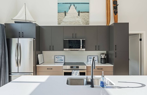 Dunnottar Cabina | New Waterfront Luxury Cabin on Lake Winnipeg