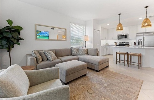 Venice Condominio | NEW! Wellen Park Golf Condo!. Near Braves Stadium & Beaches. Pet Friendly!