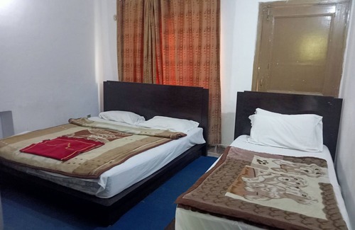 G-9 Sector Casa | New White Rose Guest House