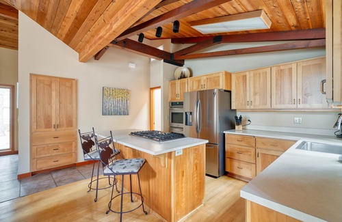 Black Butte Ranch Casa | NEW Winter Retreat at Black Butte Ranch