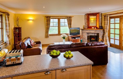 Ashkirk Casa | New Woll Estate