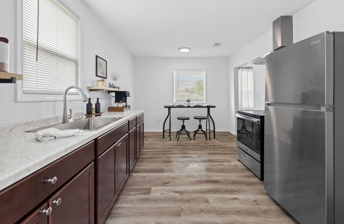 Lake Charles Casa | New!! Work. Rest. Play. Stay at Pelican Suites