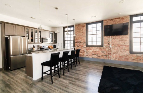 Warren Condominio | New York Loft Vibes in Downtown Warren