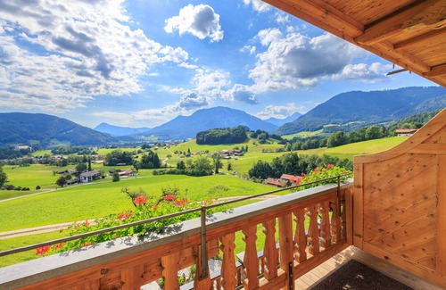 Ruhpolding Apartamento | NEW - Zellerberg 45 to 50 sqm, balcony, kitchen, 1 bedroom, living room, 4 pers, WLAN