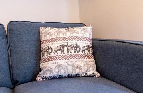 Newark Apartamento | Newark Apartments: Ideal for Contractors with Parking