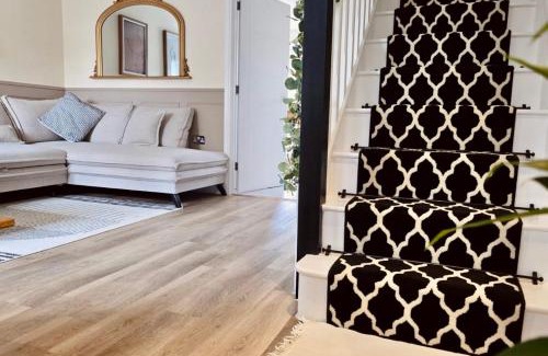 Plastow Green Casa | Newbury Garden Retreat