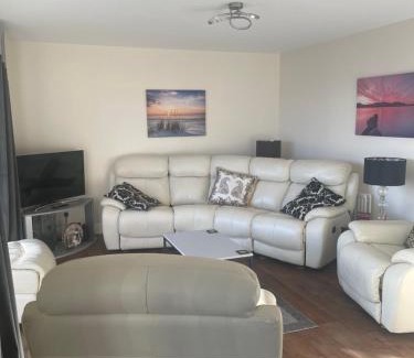 Newcastle Apartamento | Newcastle Seafront Apartment with Wifi and Parking