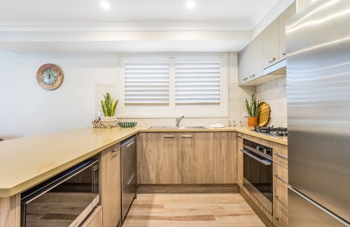 Adamstown Apartamento | Newcastle Short Stay Apartments - Adamstown Townhouses