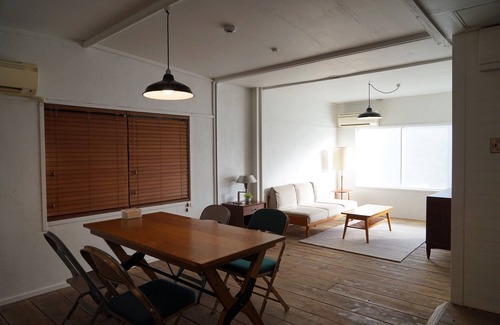 Kawara Machi Apartamento | NEWCity centerPrivate10ppl1min stationdesign / Takamatsu Kagawa