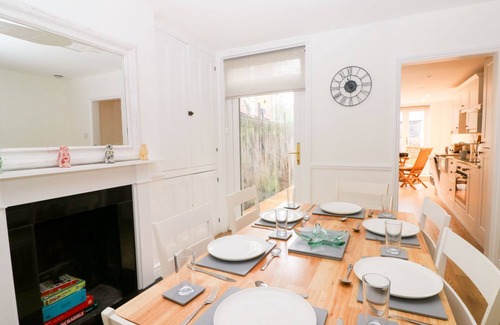 Whitstable Cabaña | CASA NUEVA, que admite mascotas, con un jardín en Whitstable, Ref 997074