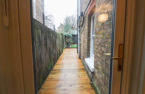 Whitstable Cabaña | CASA NUEVA, que admite mascotas, con un jardín en Whitstable, Ref 997074