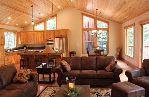 Tahoma Casa | Casa de lujo de nueva construcción en Tahoe, ubicación ideal para esquiadores ** para 10 personas