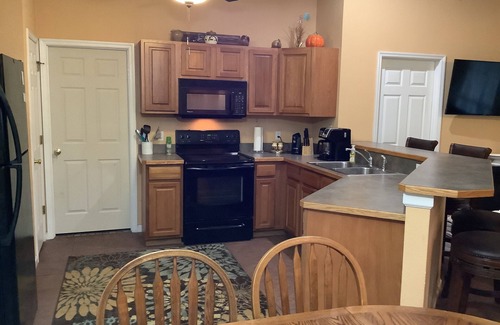 Branford Casa | Newer built Three/two home - Open floor plane Outside gas barbecue and fire pit