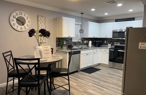 Holiday Shores Casa | Newer Bullheadcity Pool Home with great rates
