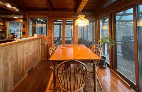 Williamsville Casa | Newfane Hill Retreat