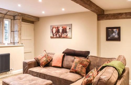 Halifax Casa | Newlands Farm Cottage Halifax
