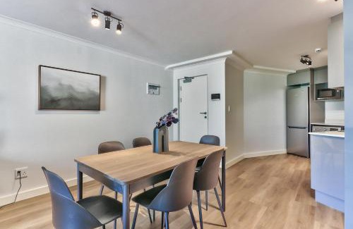 Claremont Apartamento | Newlands Peak Luxury Apartment Unit 636