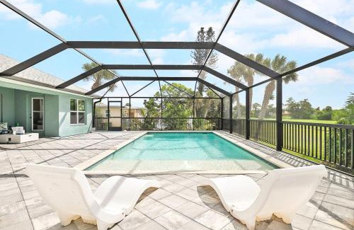 Oakland Hills Casa | Newley Built Heated Pool Golf course Views