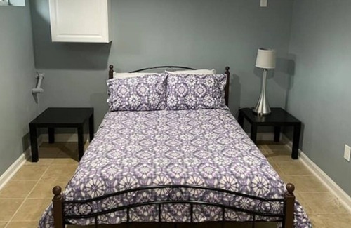 Stonewood-Pentwood-Winston Apartamento | Newley Renovated, modern and cozy, close to Baltimore and Towson!