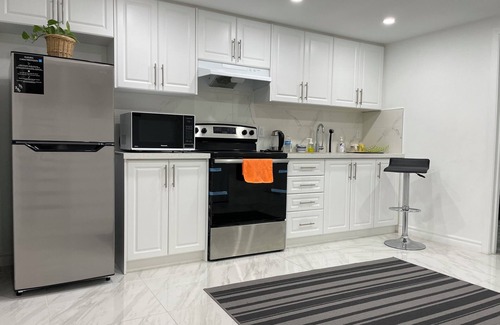 Malvern Apartamento | Newly Basement Unit in Toronto with free parking