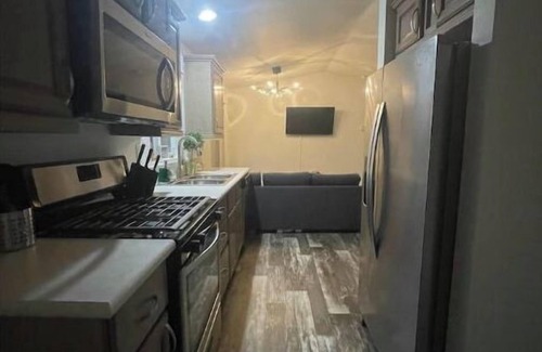 Stockton Casa | Newly Built 2-Bedroom Home with Free Parking