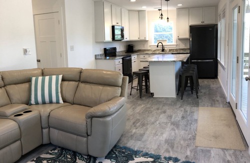 Carova Beach Casa | Oasis de vacaciones de nueva construcción 2019: disfrute de playas 4WD y caballos salvajes
