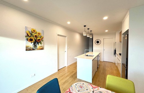 Hamilton Casa | Newly Built 3 BDMs Besides Chartwell Shopping Mall