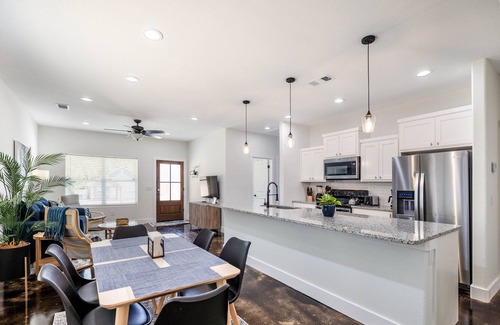 Denison Casa | Newly Built 3BD/2BA close to Lake Texoma!