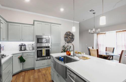 Edmond Casa | Newly Built 3BR Getaway in Edmond home