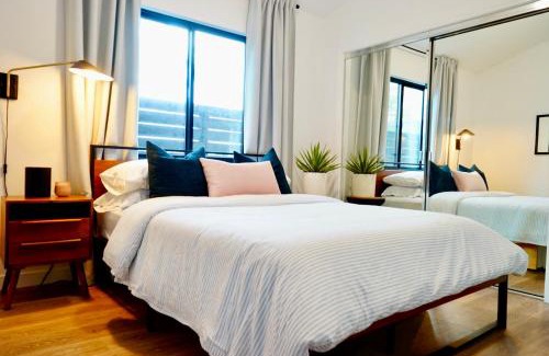 Mira Mesa Casa | Newly Built, Bright, and Modern Guest Home