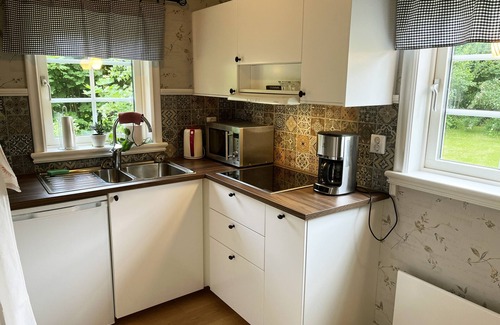 Farjestaden Chalet De Esquí | Newly built cozy cottage on the east side of Öland I SE04030