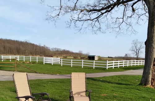 Fryburg Apartamento | Newly built craftsman suite on a 300 acre farm