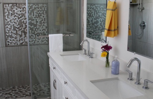 Petaluma Casa | Newly built Elegant and Stunning Guest house !!!