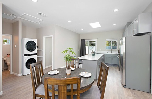 Mira Mesa Casa | Newly Built Guest Home