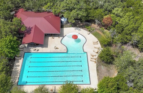 Scenic Oaks Casa | Newly Built Hill Country Home Minutes from the Rim, UTSA, La Cantera, Six Flags