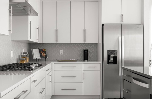 El Paso Casa | Newly Built Home! Lost Dog Home