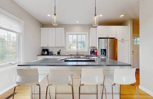 Sawyer Casa | Newly-built home on a grassy lot with washer/dryer & screened deck