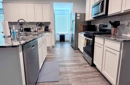 Voth Casa | Newly built home! Spacious & Comfortable 4BR 2BA