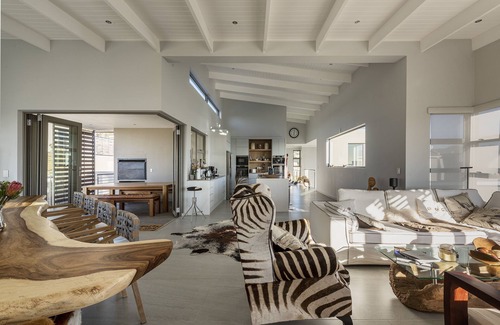 Helderberg Rural Casa | Villa de lujo de nueva construcción en Somerset West (lista para su ocupación el 1 de diciembre de 2019)