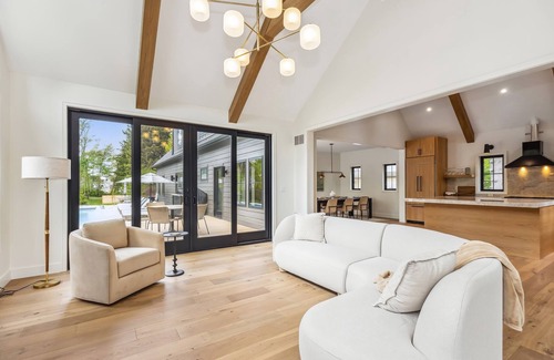 Union Pier Casa | Newly built luxury home with pool / hot tub and McKinley Beach access