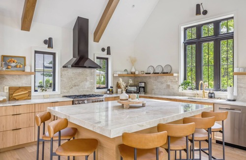 Union Pier Casa | Newly built luxury home with pool / hot tub and McKinley Beach access