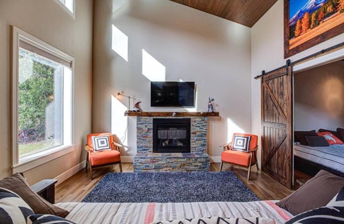 Brightwood Casa | Newly built Modern Chalet Duplex - 1