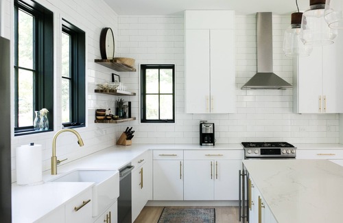 Northwest Harbor Casa | Newly built Modern Retreat