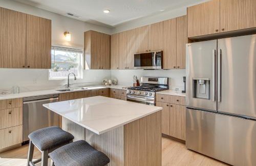 Parowan Casa | Newly Built Scenic Parowan Escape!