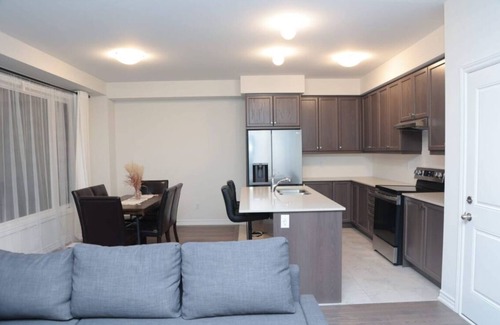 Pickering Casa | Newly Built Spacious Retreat: 3BDR & 2.5 Bath