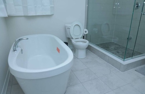 Pickering Casa | Newly Built Spacious Retreat: 3BDR & 2.5 Bath