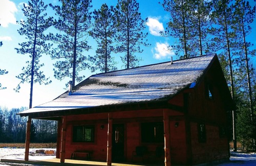 Hayward Cabina | Newly Built Trailside Chalet in The Brook - direct access to CAMBA/Birkie Trails