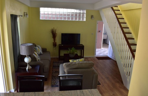 Gate Park Apartamento | Villa de dos plantas, tranquila, serena y de nueva construcción.