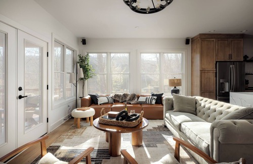 Nellysford Cabina | Newly Built Designer Home in Wintergreen