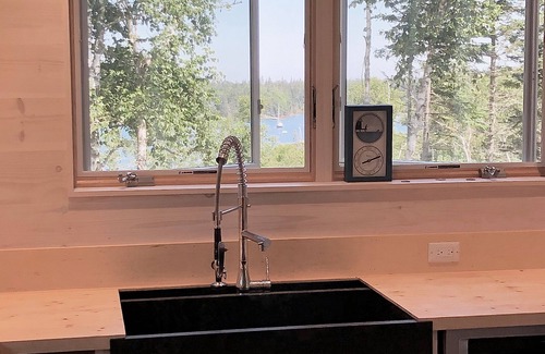 North Haven Casa | Newly Built Waterfront Rental - Spectacular Views